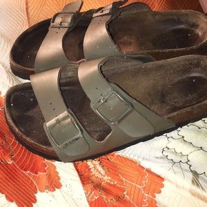 ARMY green size 8/8.5 “Birks” great investment